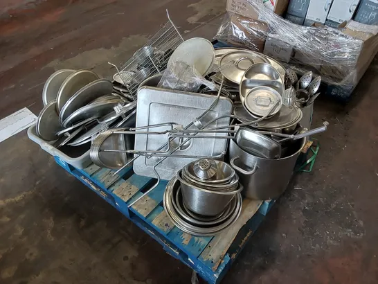 PALLET TO CONTAIN A LARGE ASSORTMENT OF METAL CATERING EQUIPMENT 