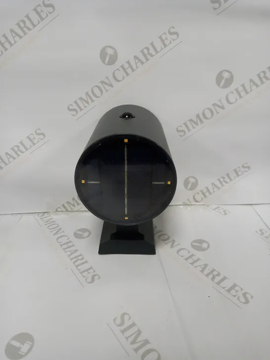 GRANTHAM UP & DOWN OUTDOOR SOLAR POWERED WALL LIGHT 