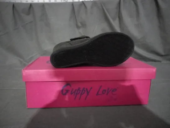 APPROXIMATELY 11 BOXED PAIR OF GUPPY LOVE BY BLOWFISH WEDGE SHOES IN VARIOUS SIZES TO INCLUDE SIZE 39.5EU