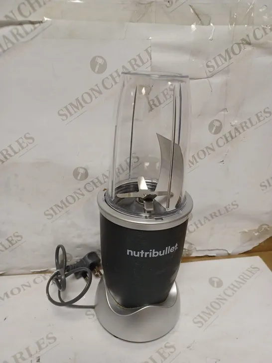 NUTRIBULLET 600 SERIES 600W NUTRITION EXTRACTOR 