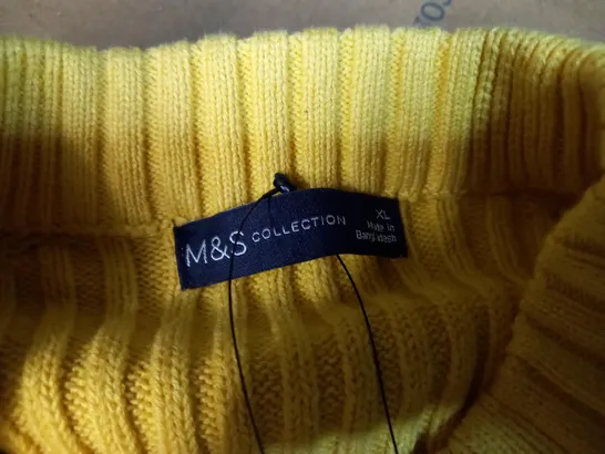 MARKS AND SPENCERS YELLOW KNITTED JUMPER - SIZE XL