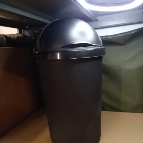 BLACK PLASTIC KITCHEN BIN 