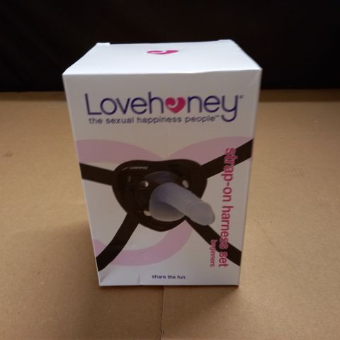 BOXED LOVE HONEY STRAP-ON HARNESS SET - BEGINNERS