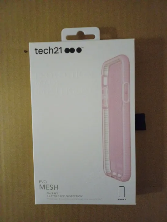 LOT OF APPROXIMATELY 79 BRAND NEW BOXED TECH 21 EVO MESH CASE WITH 9.9FT 3-LAYER DROP PROTECTION FOR IPHONE X T21-5937 PINK