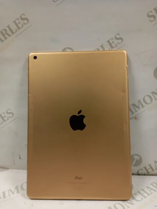 APPLE IPAD 10.2 A2197 IN GOLD