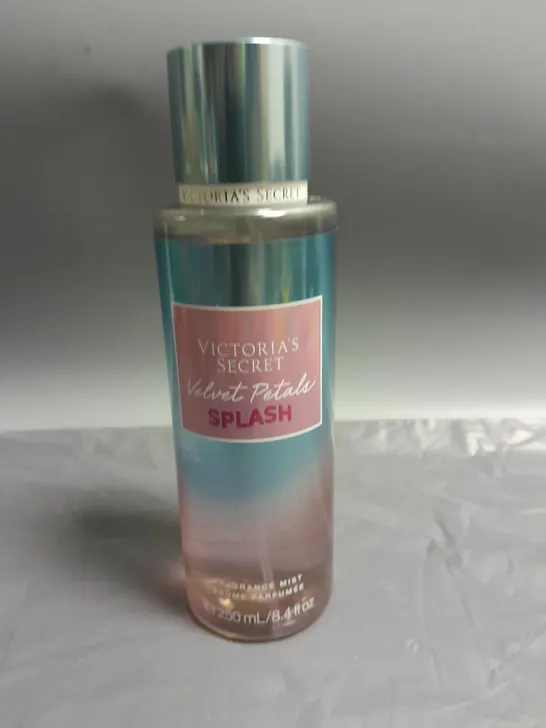 VICTORIA'S SECRET VELVET PETALS SPLASH FRAGRANCE MIST 250ML