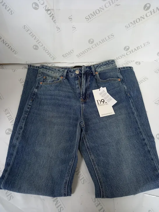 STRADIVARIUS STRAIGHT WIDE DEMIN JEANS - UK SIZE 8