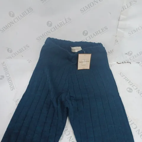 3 X LA MAILLE/OPEN DITCH NAVY KNITTED PANTS - SIZE UNSPECIFIED 