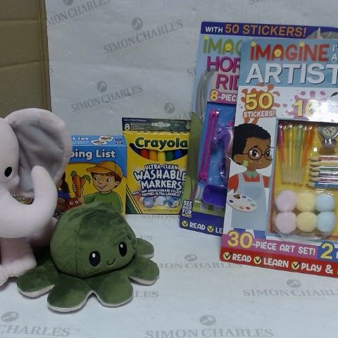 LOT OF APPROXIMATELY 10 ASSORTED TOY & GAME ITEMS, TO INCLUDE IMAGINE ART SETS, REVERSIBLE OCTOPUS, CRAYOLA WASHABLE MARKERS, ETC