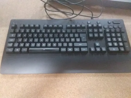 LOGITECH G213 PRODIGY KEYBOARD