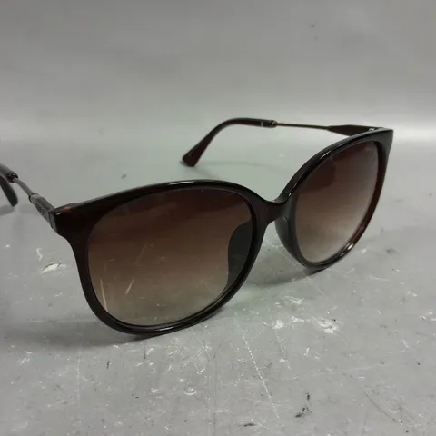 GUCCI BROWN OVAL FRAME SUNGLASSES 