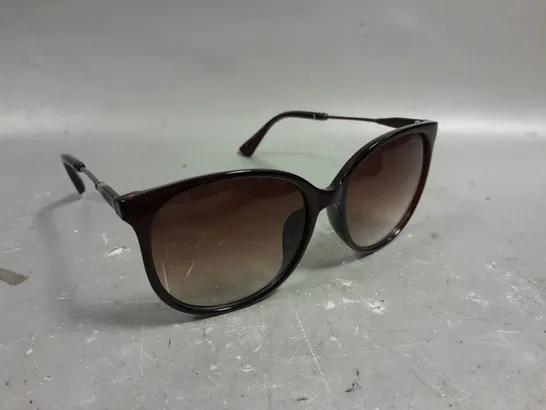 GUCCI BROWN OVAL FRAME SUNGLASSES 