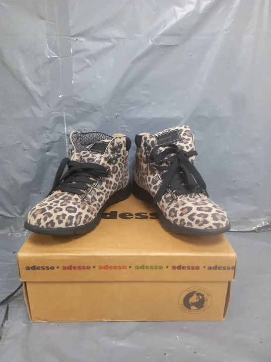 ADESSO AINSLEY BOOTS LEOPARD PRINT SIZE 5