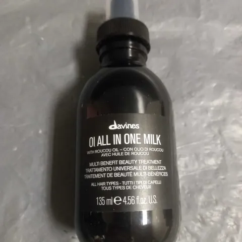 DAVINES OI ALL IN ONE MILK LEAVE IN HAIR TREATMENT 135ML