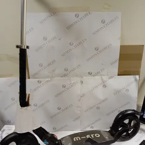 MICRO SWISS DESIGN SCOOTER IN BLACK - COLLECTION ONLY 