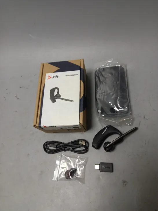 BOXED POLY VOYAGER 5200 UC BLUETOOTH HEADSET