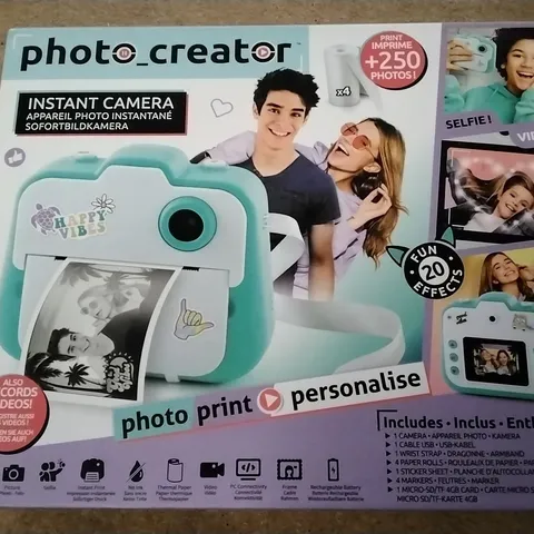 STUDIO CREATOR PHOTO CREATOR INSTANT CAMERA