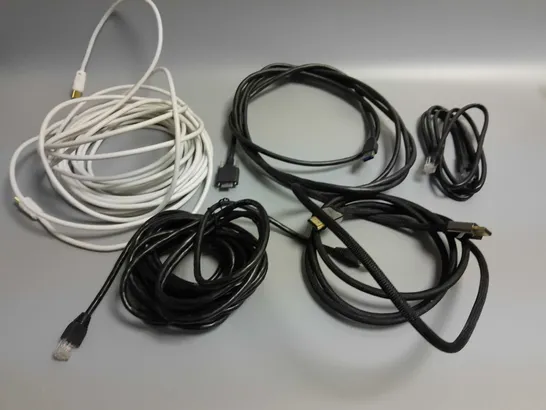 LOT OF 5 ASSORTED CABLES TO INCLUDE HDMI AND ETHERNET