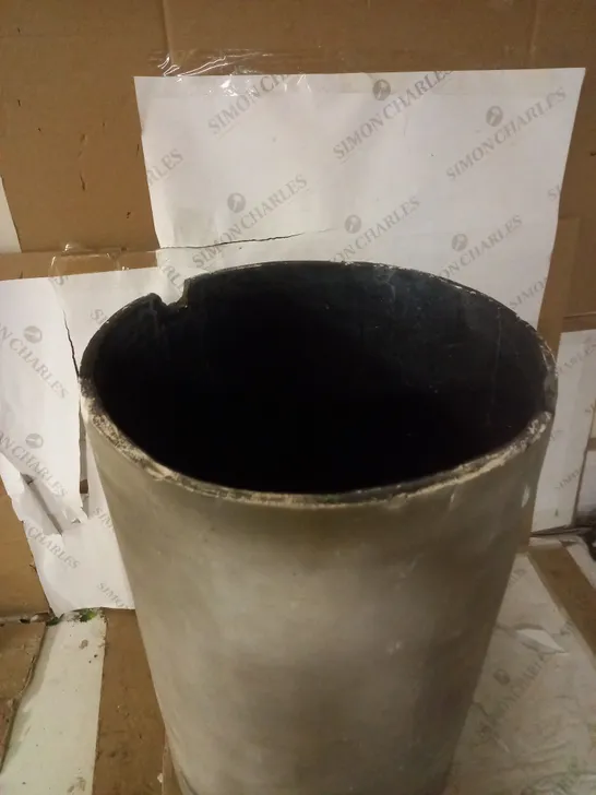 CADOGAN TATE PLANT POT