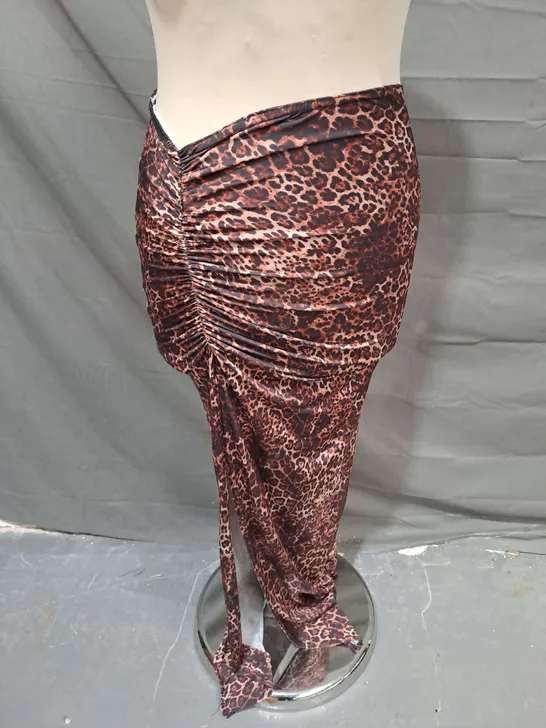 EGO RUCHED HIGH SPLIT SKIRT IN LEOPARD SIZE 6