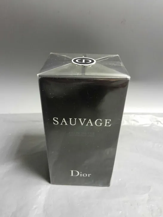 BOXED AND SEALED DIOR SAUVAGE EAU DE TOILETTE SPRAY 100ML 