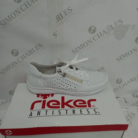 BOXED RIEKER ZIP UP WHITE TRAINER SIZE 6