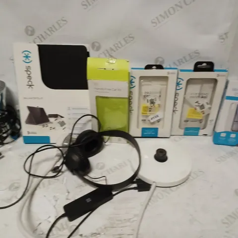 BOX OF APPROXIMATELY 30 ITEMS TO INCLUDE PHONE CASES, KETTLE BASE, HEADPHONES, WALL LIGHTS