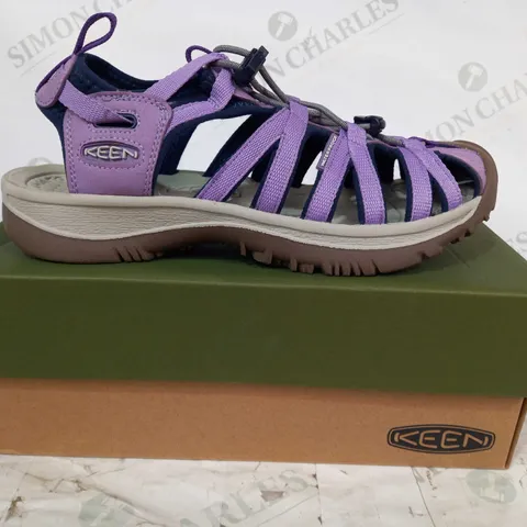 BOXED PAIR OF KEEN WHISPER SANDALS IN LAVENDER COLOUR UK SIZE 5.5