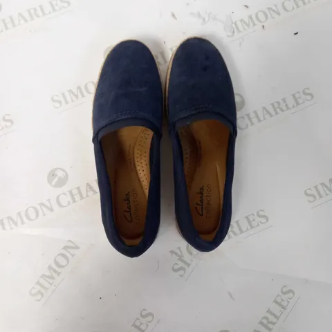 CLARKS SERENA LOAFER NAVY SIZE 4