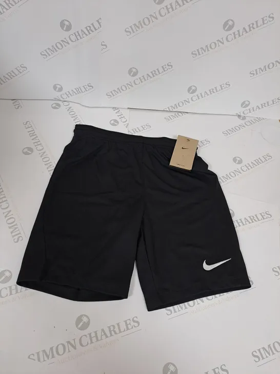 NIKE LOGO DRI-FIT SHORTS SIZE M - KIDS