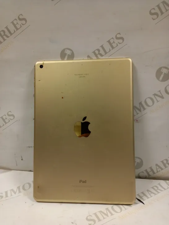 APPLE IPAD MODEL A1822