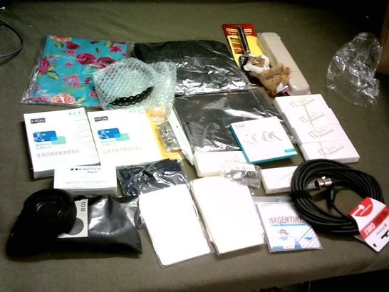 SMALL BOX OF ASSORTED ITEMS INCLUDING PRO AUDIO CABLE, MEDICAL SODIUM, TILE MATE 4 PACK TRACKING DEVICE