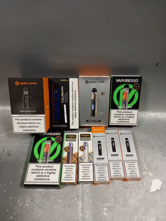 APPROXIMATELY 20 ASSORTED E-CIGARETTE PRODUCTS/ACCESSORIES TO INCLUDE GEEK VAPE, VOO POO, VAPORESSO ETC 