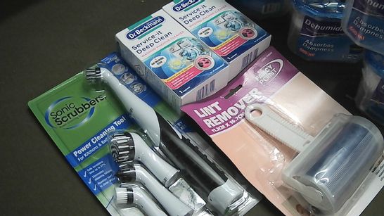LOT OF 9 ASSORTED HOUSEHOLD ITEMS TO INCLUDE DEHUMIDIFIERS, SONIC SCRUBBER AND LINT REMOVER
