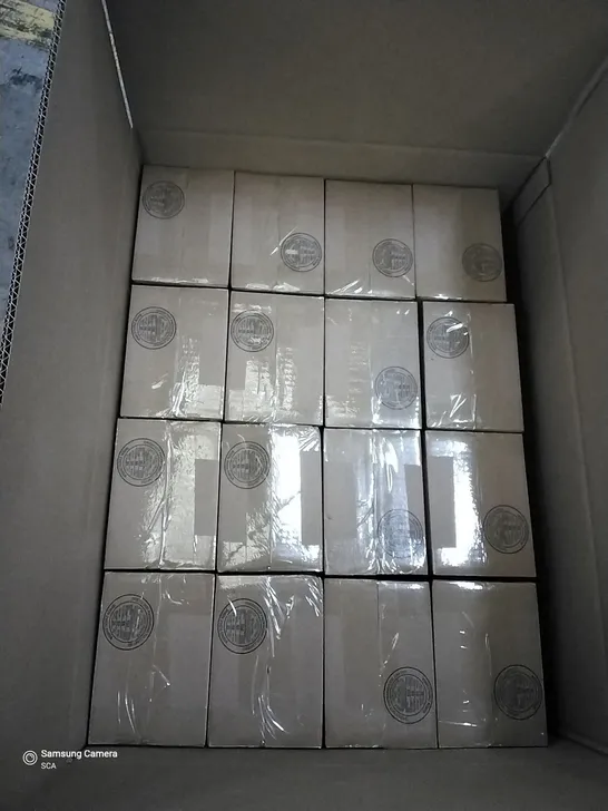 BOX OF 48 BOXES CONTAINING 4 BRAND NEW 0.9M/3FT MICRO USB CAR CHARGERS