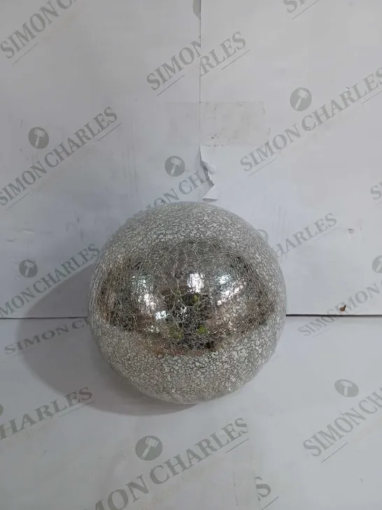 MR CHRISTMAS 8" GLASS CRACKLE SPHERE WITH ROTATING LIGHT