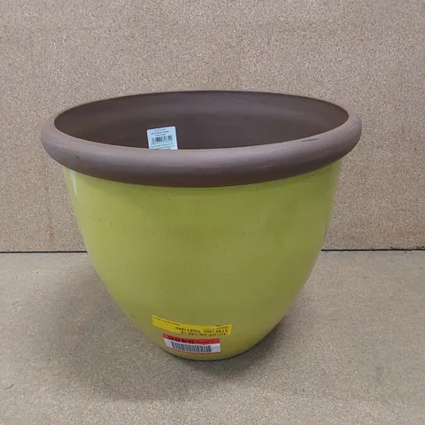 CAMPUZANO 40cm PLANT POT - APPLE GREEN