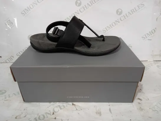 BOXED PAIR OF VIONIC SANDALS IN BLACK UK SIZE 6