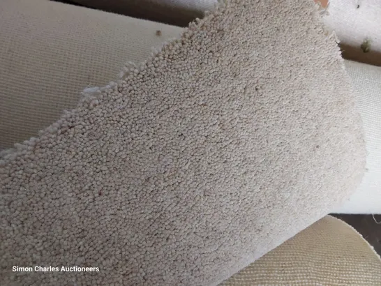 ROLL OF QUALITY ELITE MALHAM CARPET APPROXIMATELY 5M × 2.08M