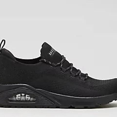 SKECHERS UNO EVERYWEAR LACE UP TRAINER BLACK SIZE 6