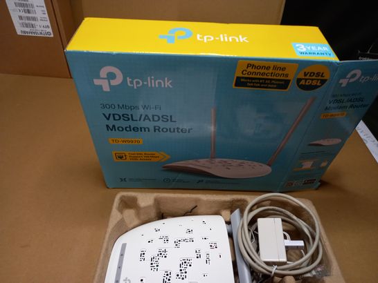 BOXED TP-LINK 300 MBPS WI-FI MODEM ROUTER