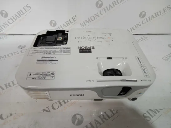 EPSON H435B LCD PROJECTOR