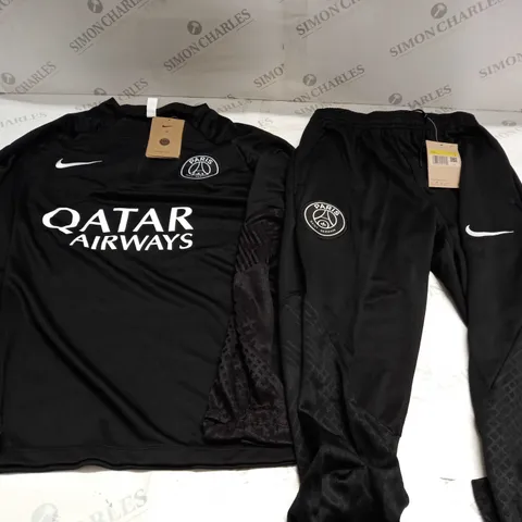 NIKE PARIS SAINT GERMAN TRAINING KIT - SMALL