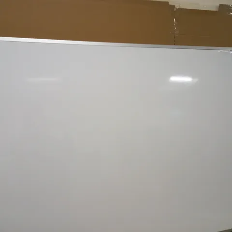 WHITEBOARD 1200X900MM