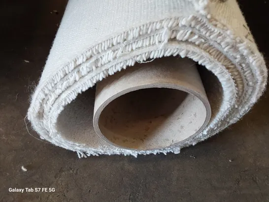 ROLL OF QUALITY DIMENSIONS PLAINS CARPET APPROXIMATELY 5M × 2.19M