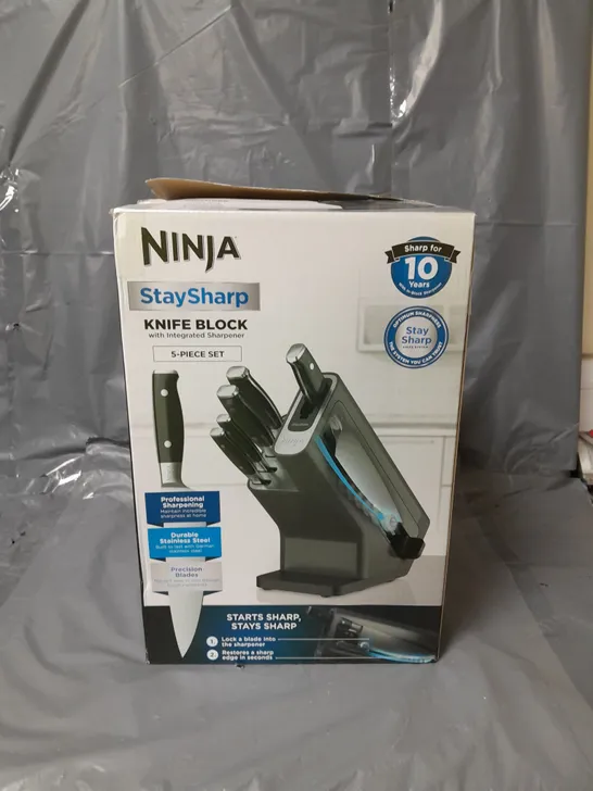 NINJA STAY SHARP KNIFE BLOCK WITH INTEGRATED SHARPENER - COLLECTION ONLY