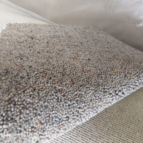 ROLL OF QUALITY STRATHMORE BURBER DRYSTONE CARPET 5M × 6M APPROXIMATELY 