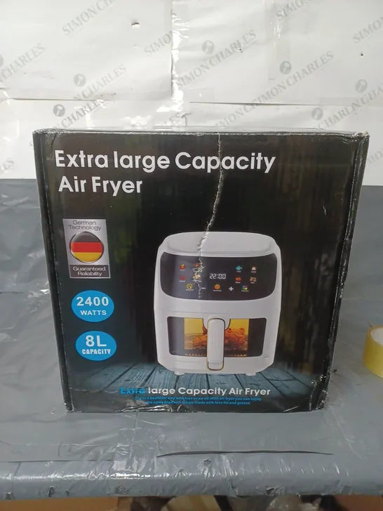 EXTRA LARGE CAPACITY AIR FRYER 8L 2400W