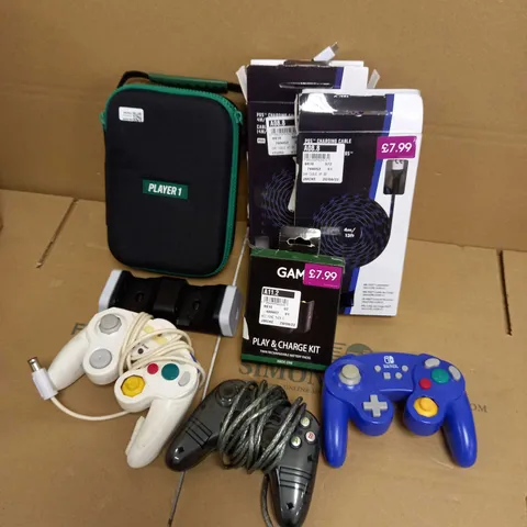 LOT OF 8 ITEMS INCLUDING 2 NINTENDO CONTROLLERS, XBOX CONTROLLER CASE, PS5 DUAL CONTROLLER CHARGING STATION
