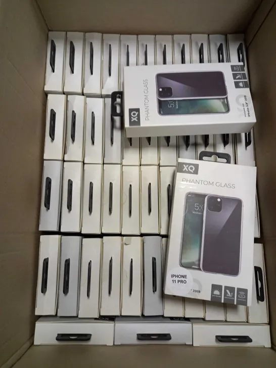 APPROXIMATELY 40 BRAND NEW BOXED XQ PHANTOM IPHONE 5.8" 2019 MODEL 